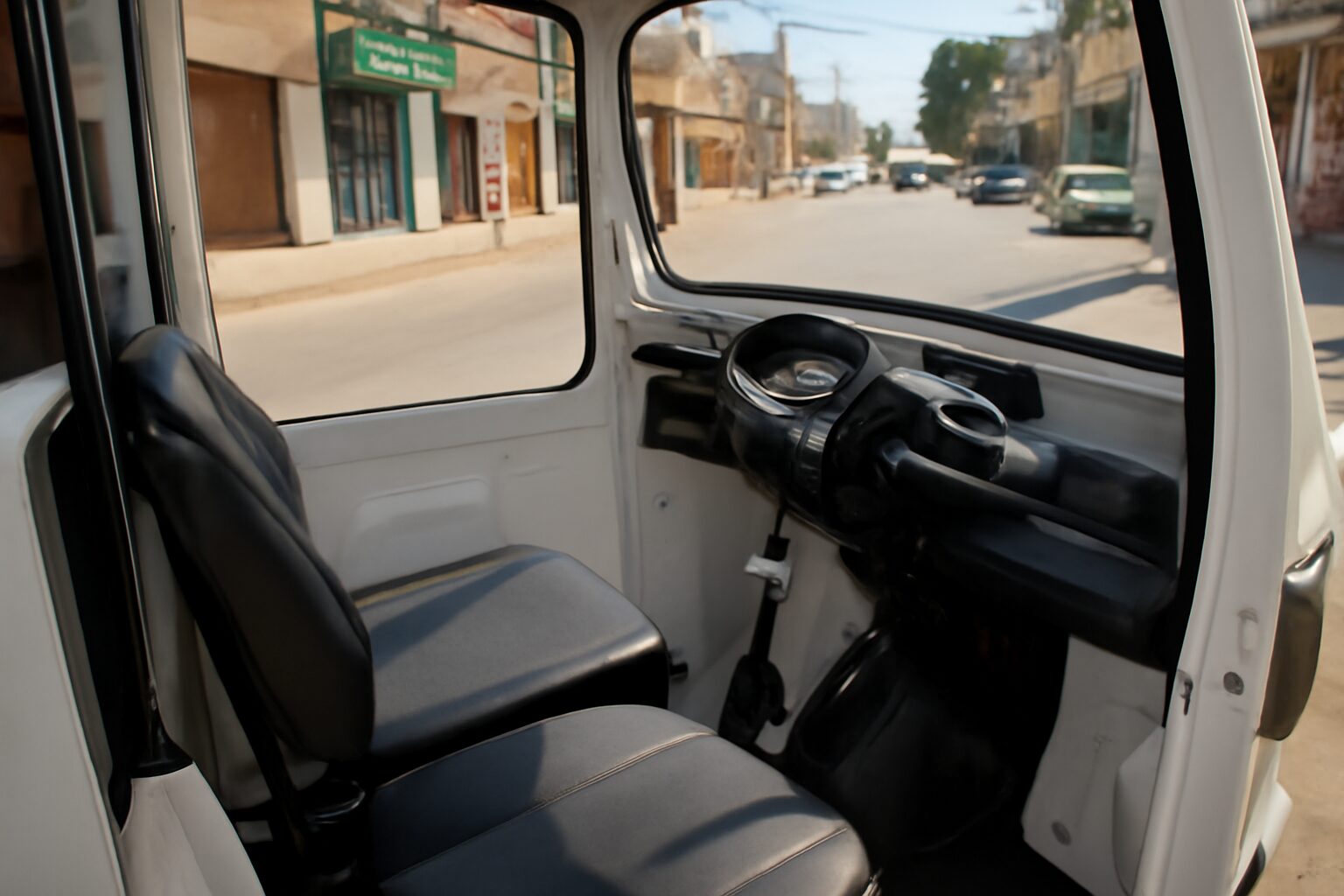 Honda Motokar NL150 City 2023 - Piura - Asientos delanteros