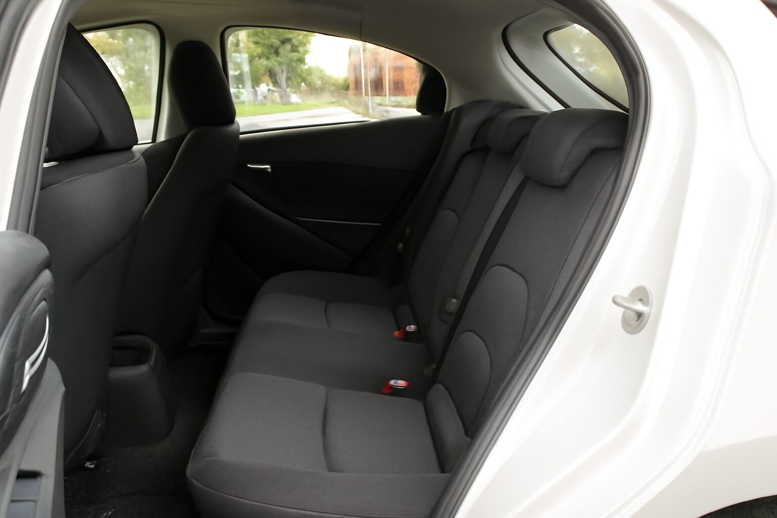 Toyota Corolla XEi 2022 - Huancayo - Asientos traseros