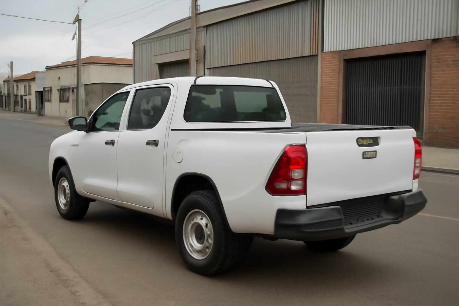 Toyota Hilux 2.8 SRV 2022 - Santiago De Tuna - Exterior posterior